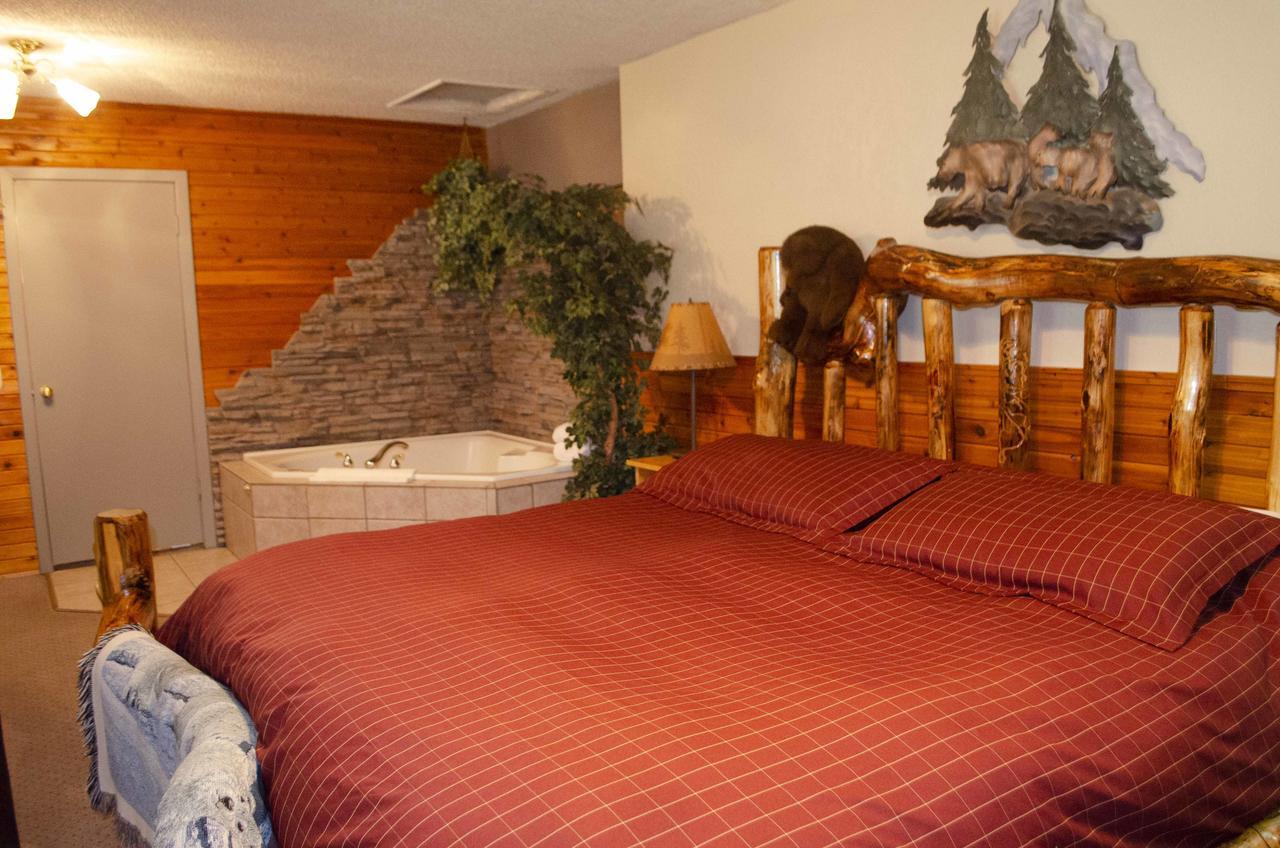 Crandell Mountain Lodge